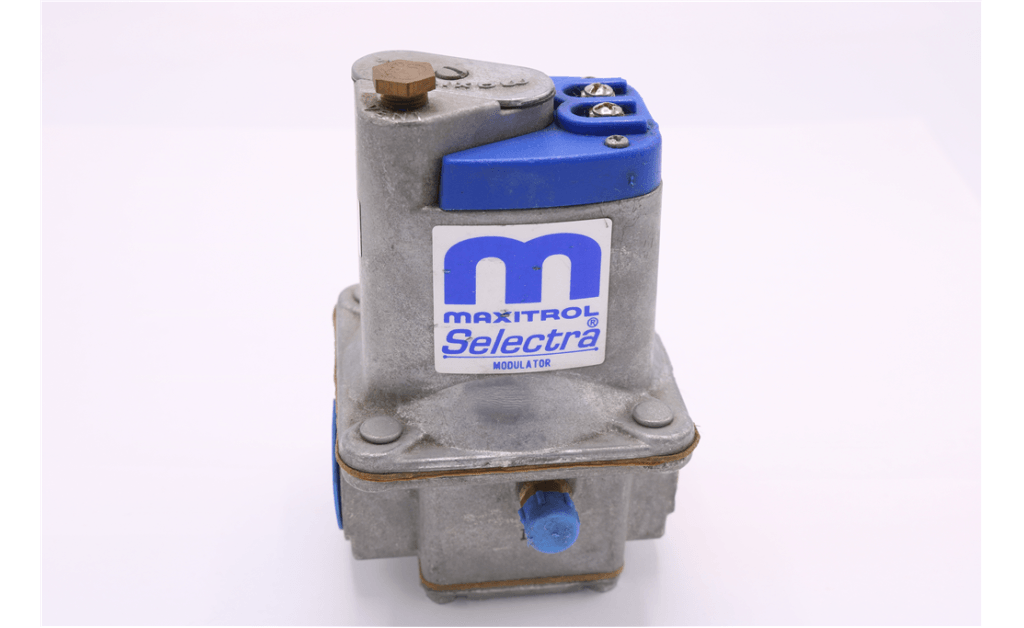 Picture of Modulating Gas Valve, Maxitrol M520B, Product # 460516